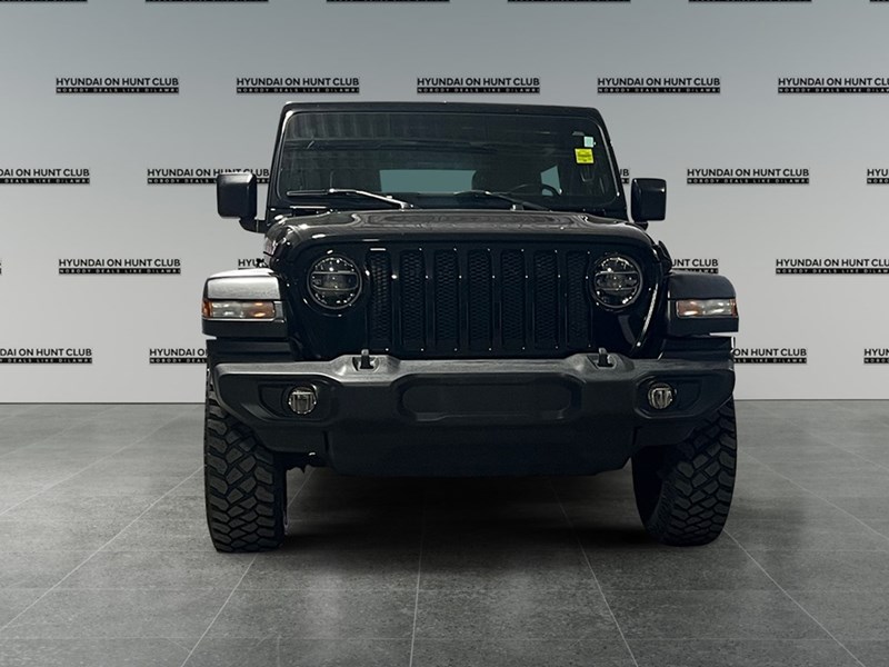 2020 Jeep Wrangler Unlimited Black and Tan 4x4