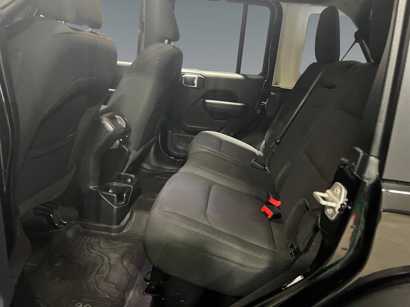 2020 Jeep Wrangler Unlimited Black and Tan 4x4