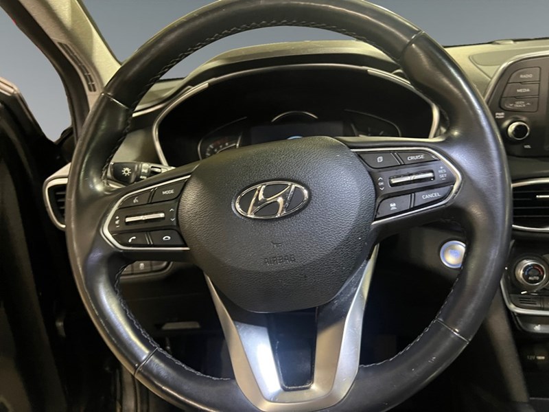 2019 Hyundai Santa Fe 2.0T Luxury AWD w/Dark Chrome Accent