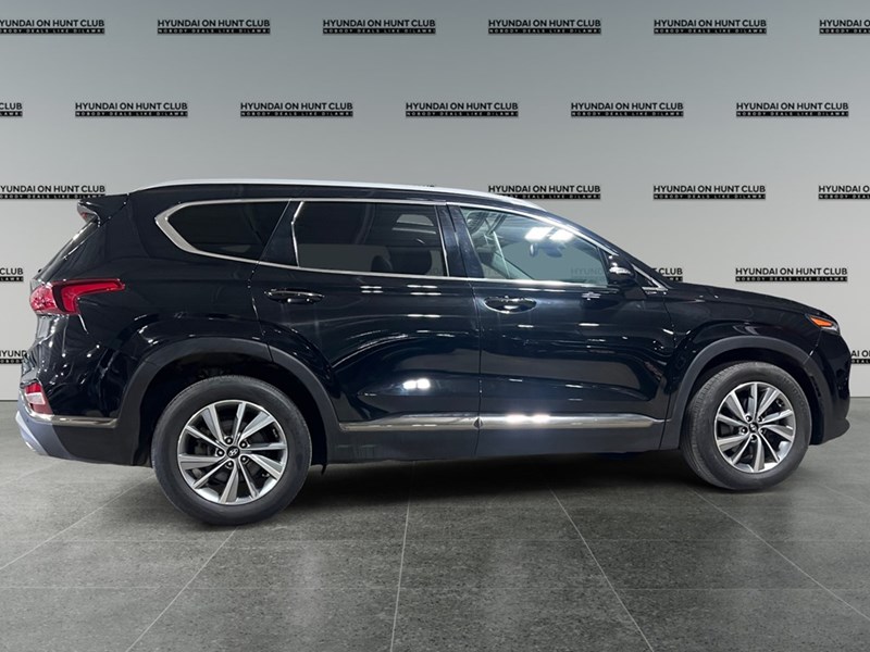 2019 Hyundai Santa Fe 2.0T Luxury AWD w/Dark Chrome Accent
