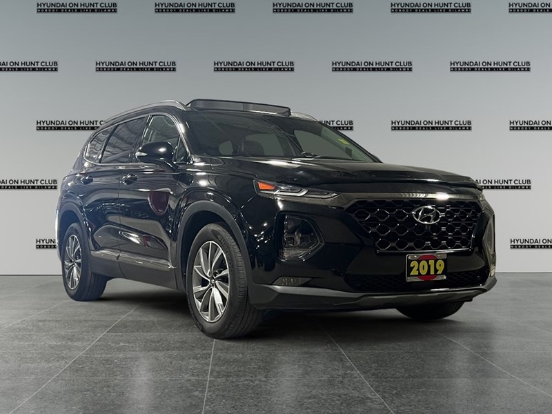 2019 Hyundai Santa Fe 2.0T Luxury AWD w/Dark Chrome Accent