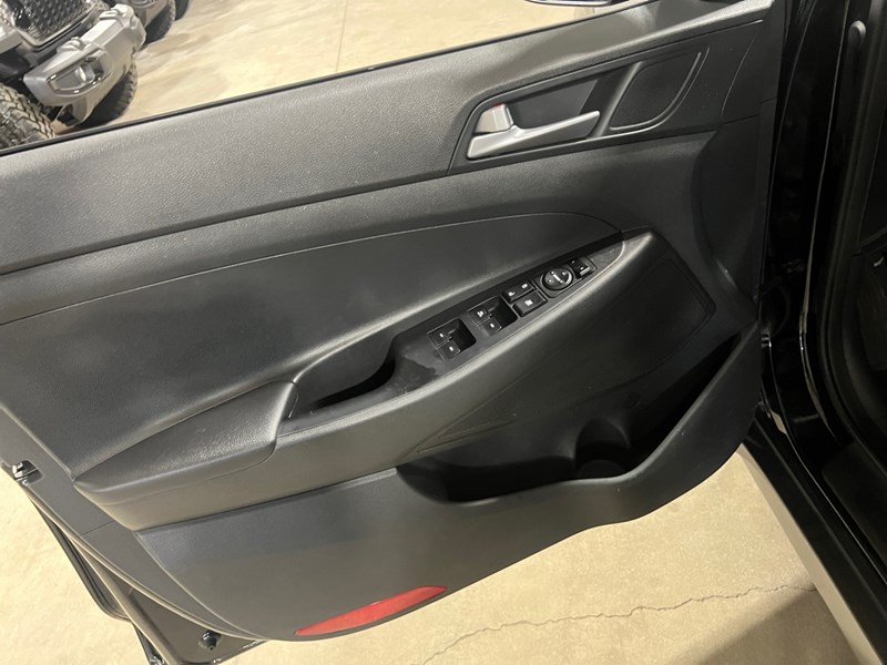 2017 Hyundai Tucson AWD 4dr 2.0L Premium
