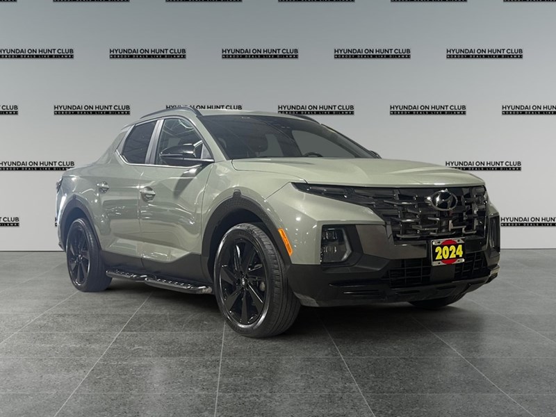 2024 Hyundai Santa Cruz Ultimate AWD w/Colour Pkg *Ltd Avail*
