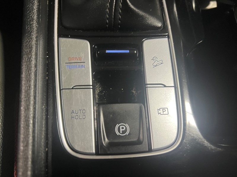 2024 Hyundai Santa Cruz Ultimate AWD w/Colour Pkg *Ltd Avail*