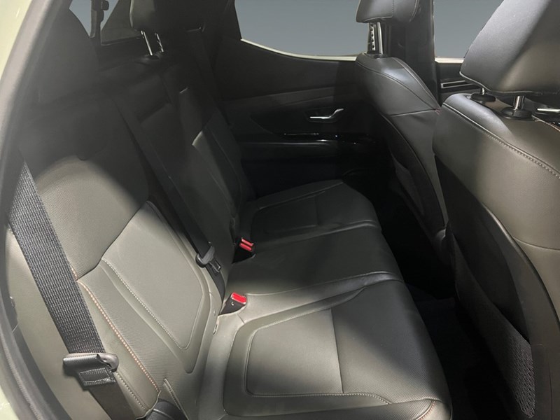 2024 Hyundai Santa Cruz Ultimate AWD w/Colour Pkg *Ltd Avail*