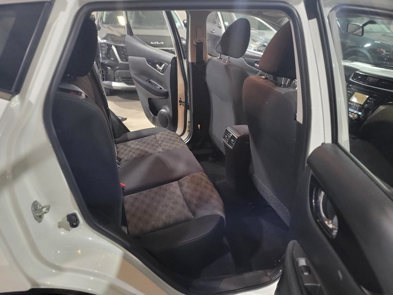 2018 Nissan Qashqai AWD SV CVT