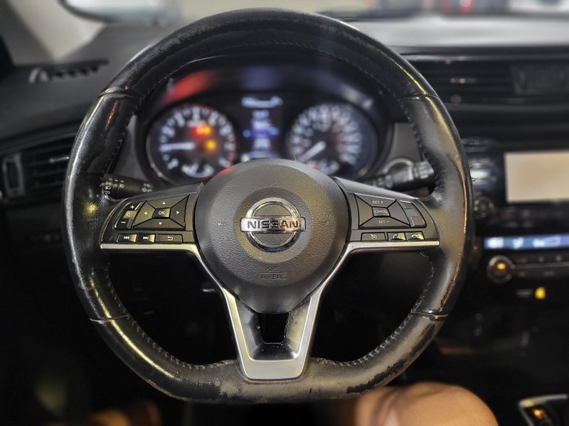 2018 Nissan Qashqai AWD SV CVT