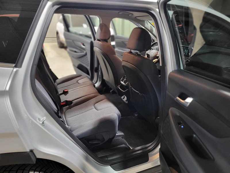 2019 Hyundai Santa Fe 2.4L Essential AWD w/Safety Package