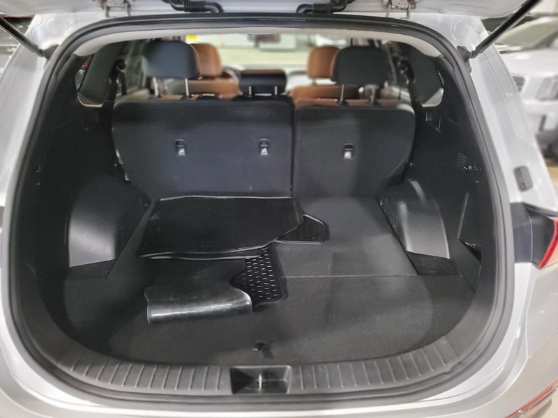 2019 Hyundai Santa Fe 2.4L Essential AWD w/Safety Package