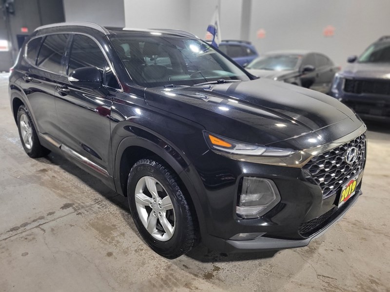 2019 Hyundai Santa Fe 2.0T Luxury AWD w/Dark Chrome Accent