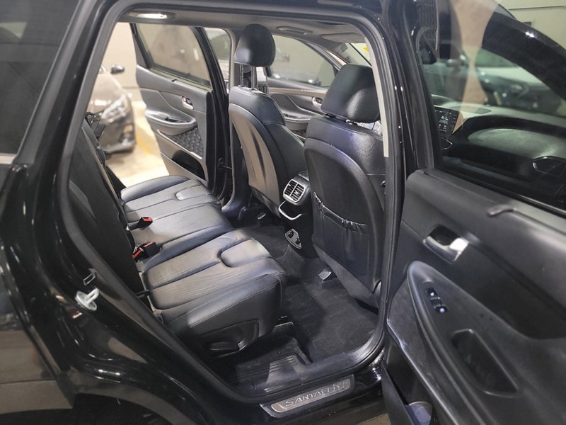 2019 Hyundai Santa Fe 2.0T Luxury AWD w/Dark Chrome Accent