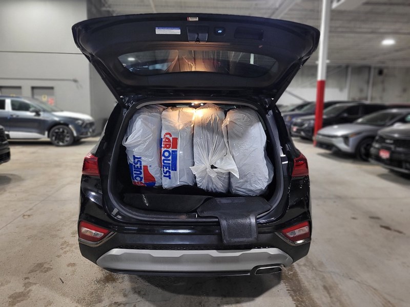 2019 Hyundai Santa Fe 2.0T Luxury AWD w/Dark Chrome Accent