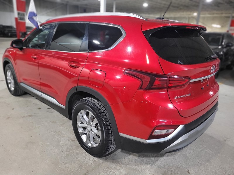 2020 Hyundai Santa Fe 2.4L Essential FWD w/Safety Package