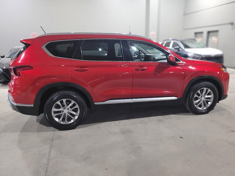 2020 Hyundai Santa Fe 2.4L Essential FWD w/Safety Package
