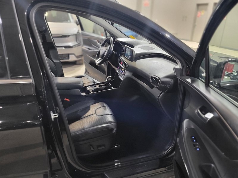 2020 Hyundai Santa Fe 2.4L Preferred AWD w/Sun/Leather Package