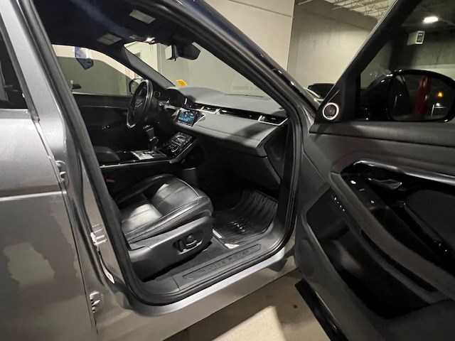 2020 Land Rover Range Rover Evoque P250 SE