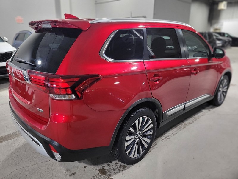 2020 Mitsubishi Outlander ES S-AWC