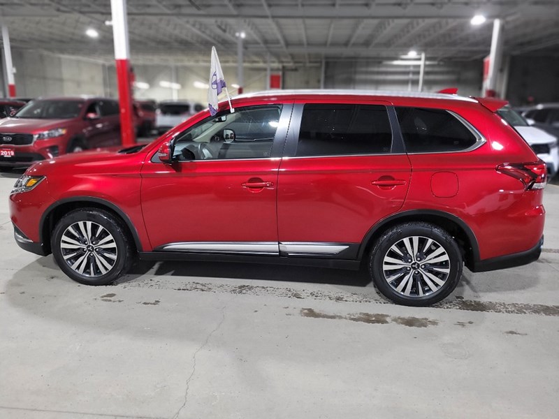 2020 Mitsubishi Outlander ES S-AWC