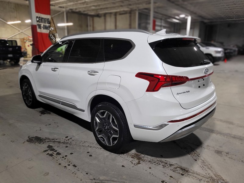 2021 Hyundai Santa Fe Ultimate Calligraphy AWD