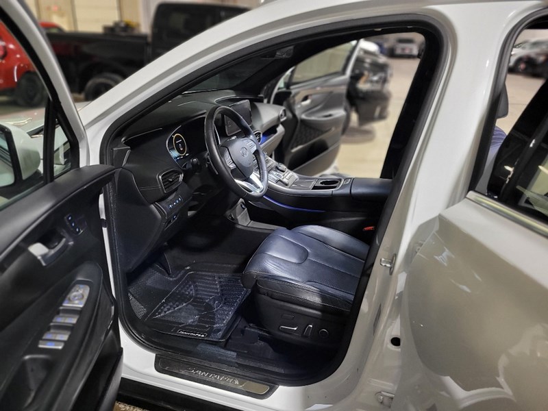 2021 Hyundai Santa Fe Ultimate Calligraphy AWD