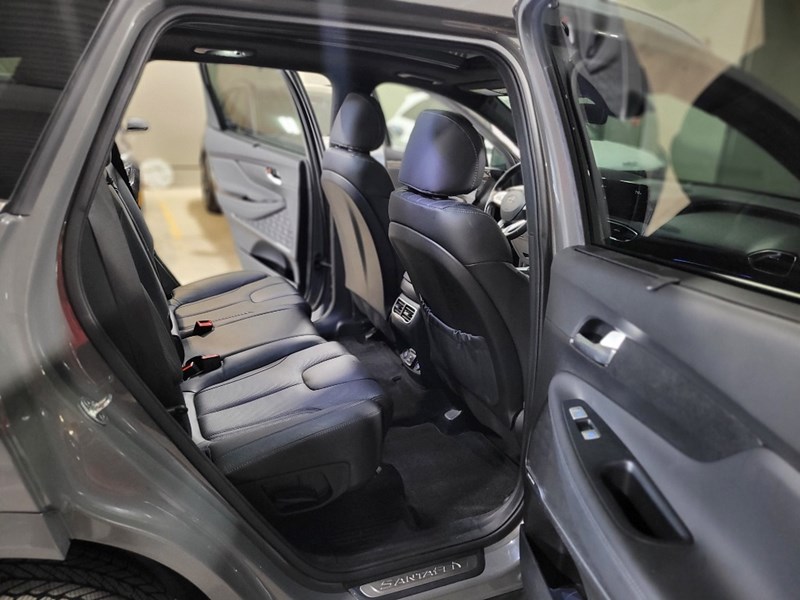 2021 Hyundai Santa Fe Ultimate Calligraphy AWD