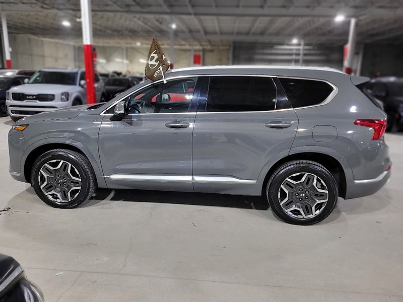 2021 Hyundai Santa Fe Ultimate Calligraphy AWD
