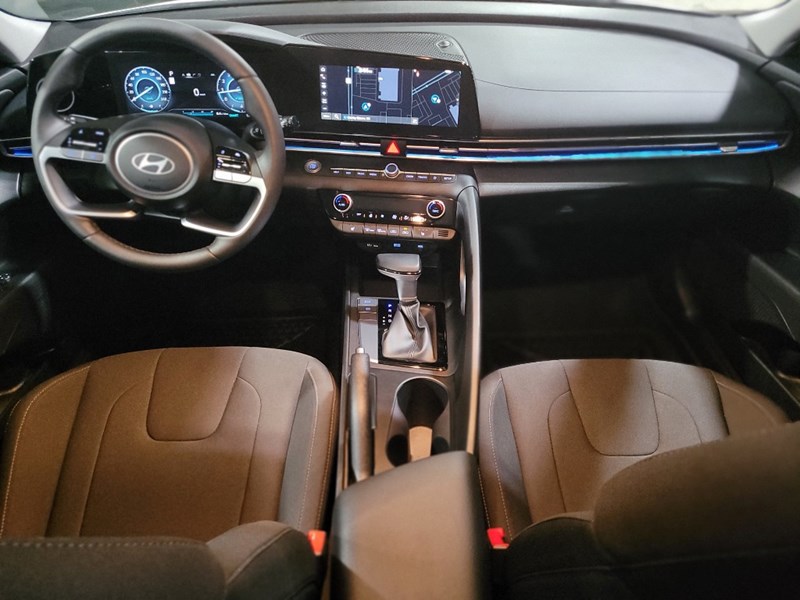 2025 Hyundai Elantra Preferred w/Tech Pkg