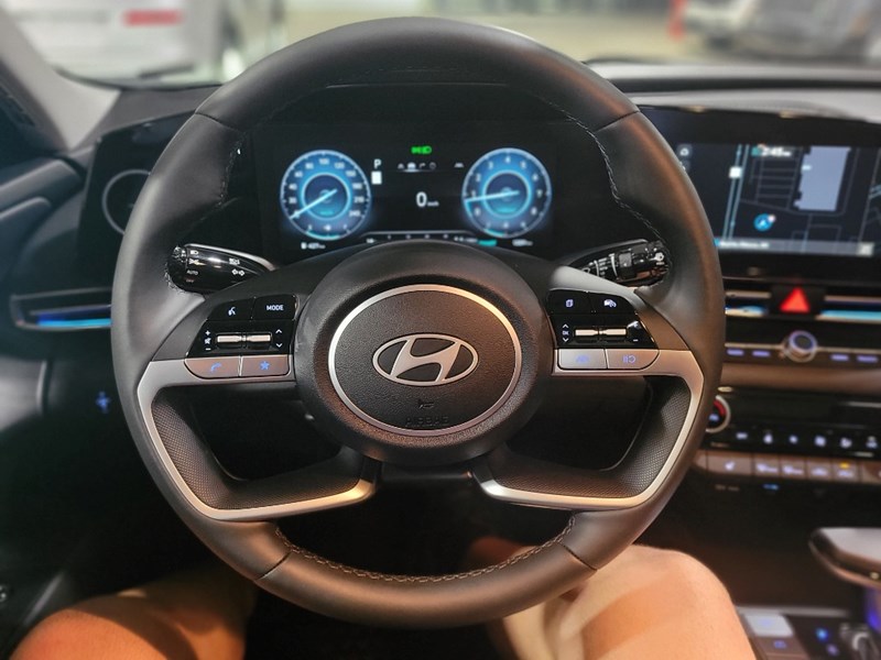 2025 Hyundai Elantra Preferred w/Tech Pkg
