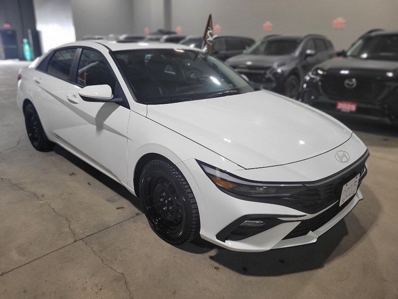 2025 Hyundai Elantra Preferred w/Tech Pkg