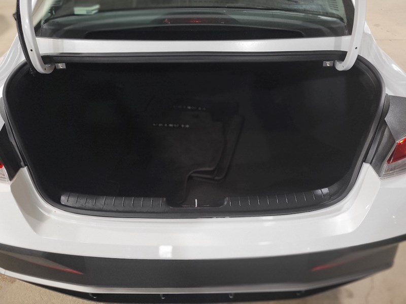 2025 Hyundai Elantra Preferred w/Tech Pkg