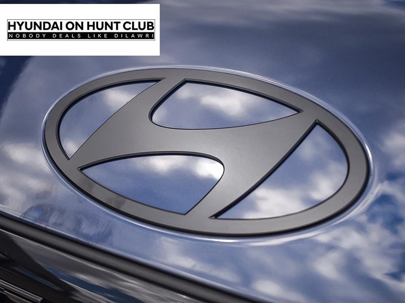 2025 Hyundai Santa Fe Ultimate Calligraphy AWD MANAGER'S DEMO