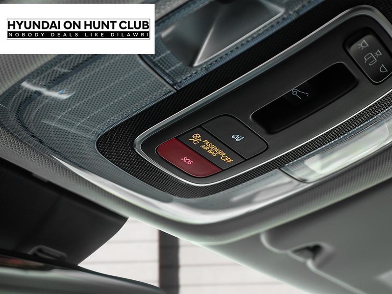 2025 Hyundai Kona Electric Ultimate FWD *Ltd Avail*