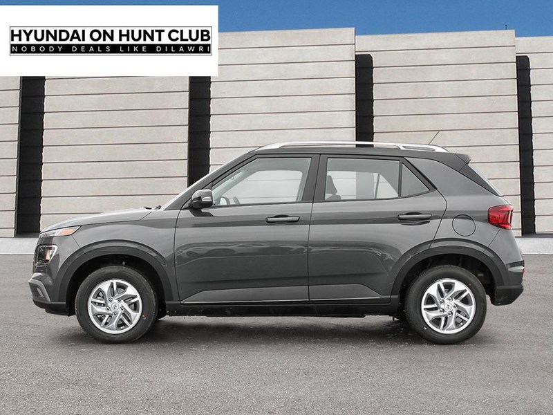 2025 Hyundai Venue Preferred IVT w/Two-Tone