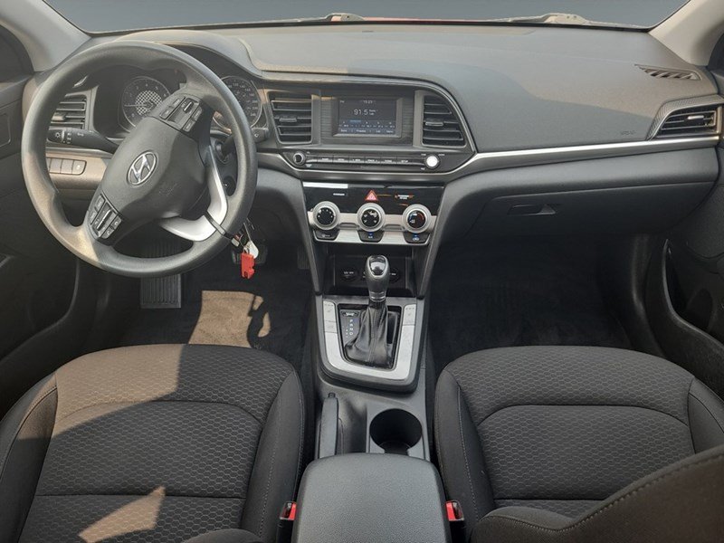 2020 Hyundai Elantra Essential IVT