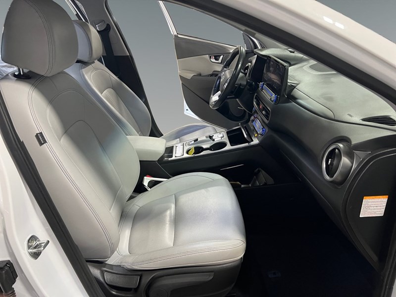 2022 Hyundai Kona Electric Ultimate FWD