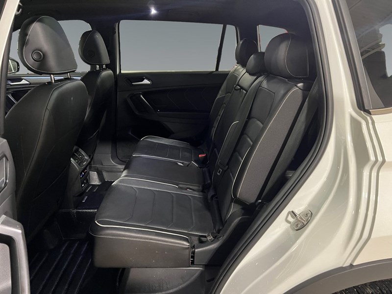 2023 Volkswagen Tiguan Highline R-Line 4MOTION