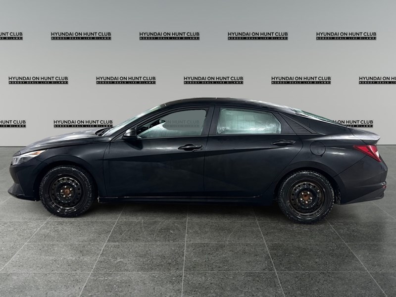 2023 Hyundai Elantra Preferred IVT w/Tech Pkg