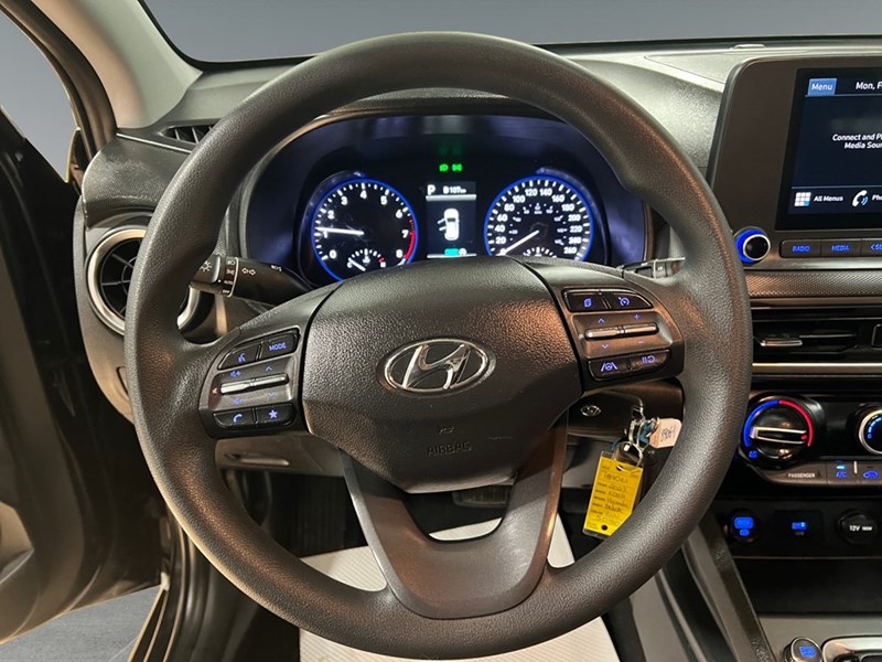 2023 Hyundai Kona 2.0L Essential FWD