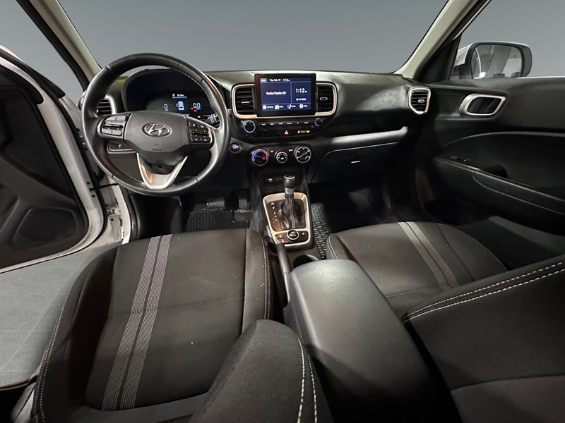 2023 Hyundai Venue Preferred IVT