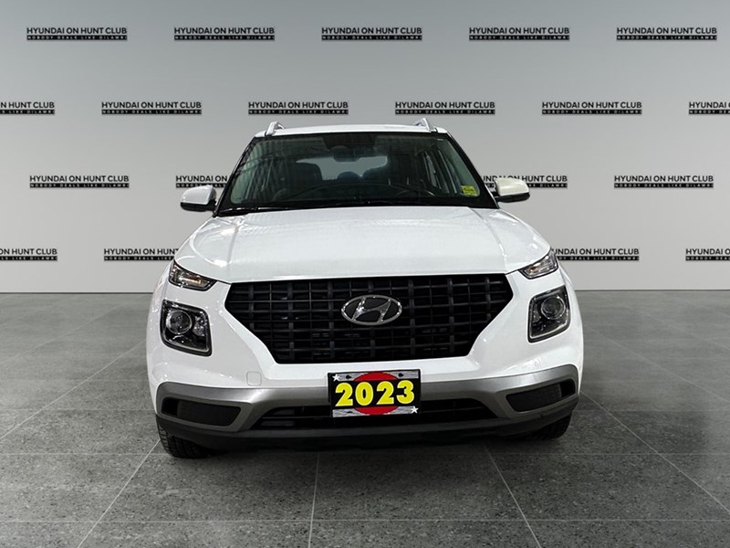 2023 Hyundai Venue Preferred IVT