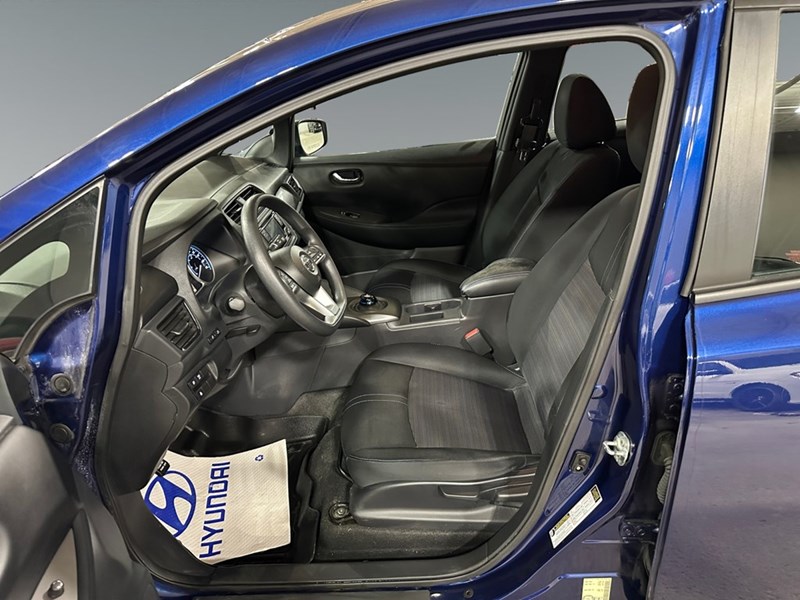 2018 Nissan LEAF S Hatchback