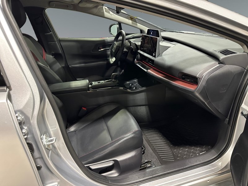 2024 Toyota Prius Prime XSE Auto