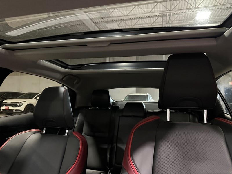 2024 Toyota Prius Prime XSE Auto