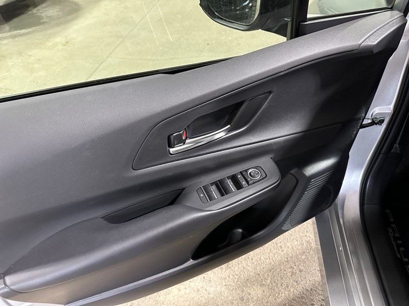 2024 Toyota Prius Prime XSE Auto