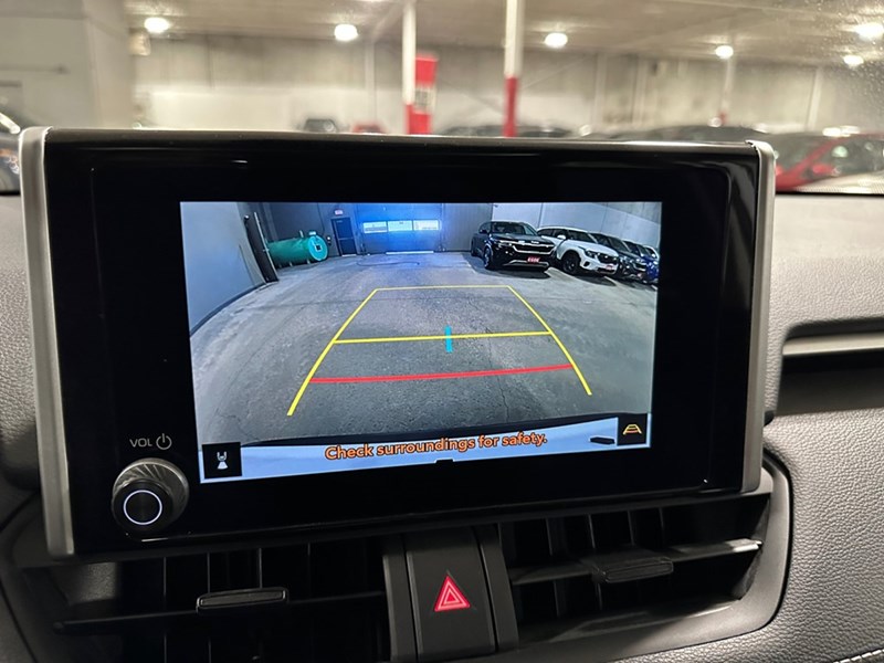 2025 Toyota RAV4 XLE AWD