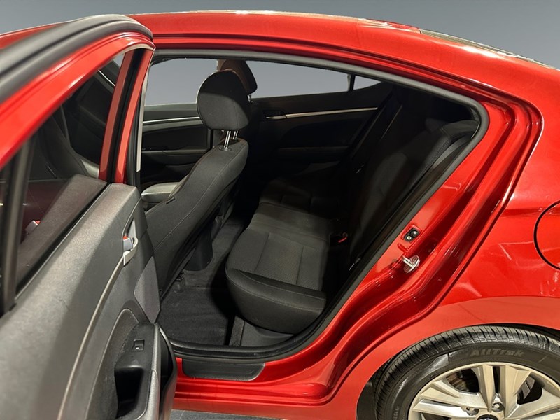 2020 Hyundai Elantra Preferred IVT