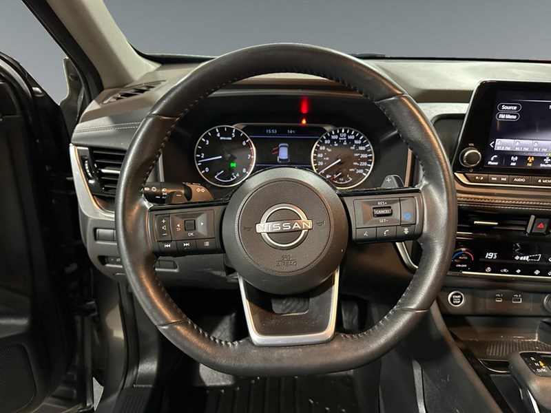 2022 Nissan Rogue AWD SV