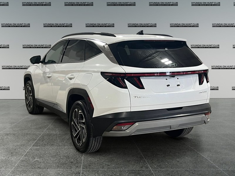 2025 Hyundai Tucson Hybrid Ultimate AWD