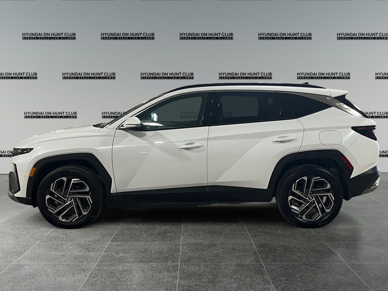2025 Hyundai Tucson Hybrid Ultimate AWD