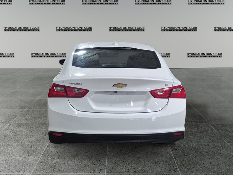 2023 Chevrolet Malibu 4dr Sdn 1LT